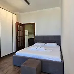 Sky Center 地拉那