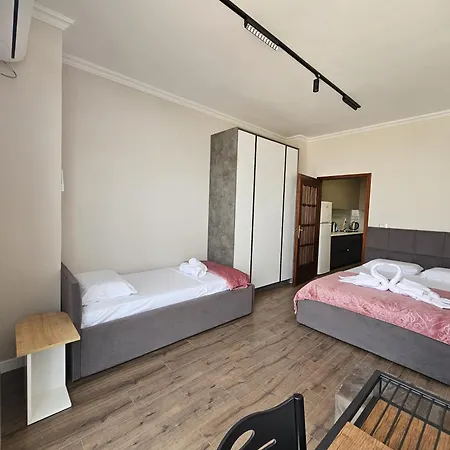 Апартаменты Sky Center