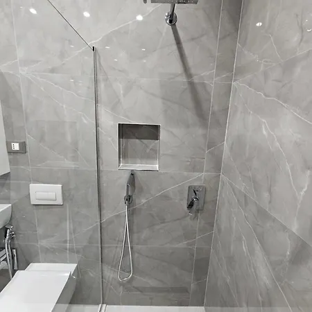 Sky Center Тирана