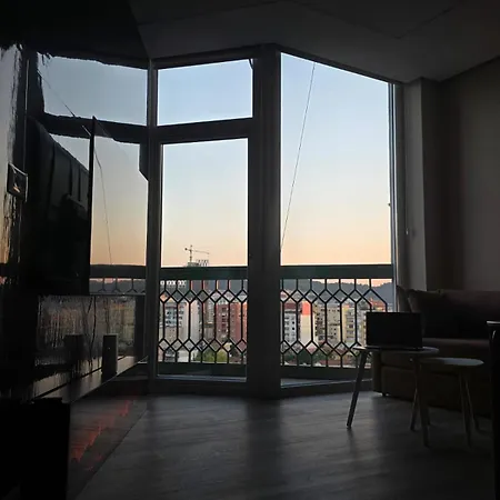 Sky Center Apartment