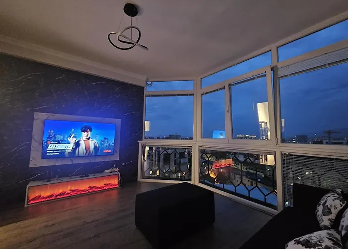 Sky Center ティラナ